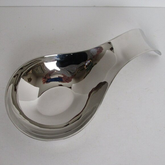 shiny stainless steel spoon rest